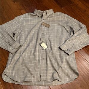 Daniel Cremieux Gray Windowpane Button-Down Shirt with Subtle Check